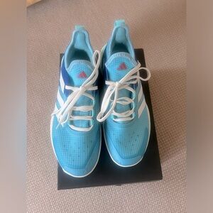 Adidas Women’s adizero Ubersonic 4.1 tennis sneakers